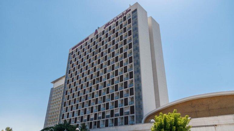 نمای هتل هتل استقلال تهران